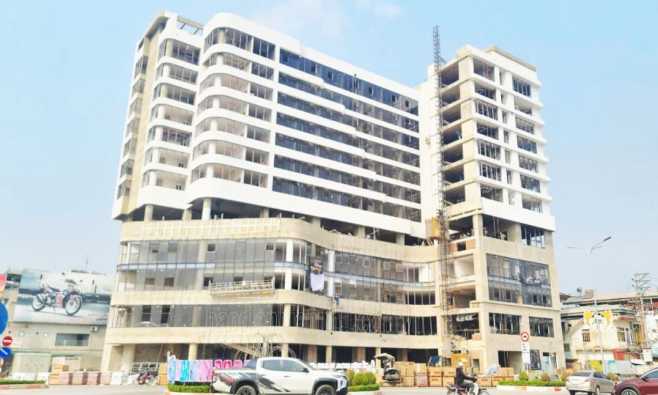 Tạo m&ocirc;i trường th&ocirc;ng tho&aacute;ng cho doanh nghiệp v&agrave; nh&agrave; đầu tư