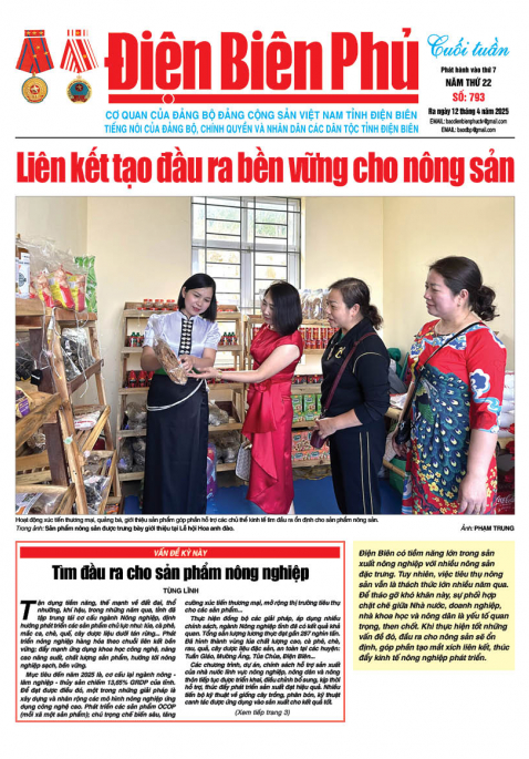 B&aacute;o cuối tuần Số b&aacute;o thứ tư,ng&agrave;y 12 th&aacute;ng 3 năm 2025