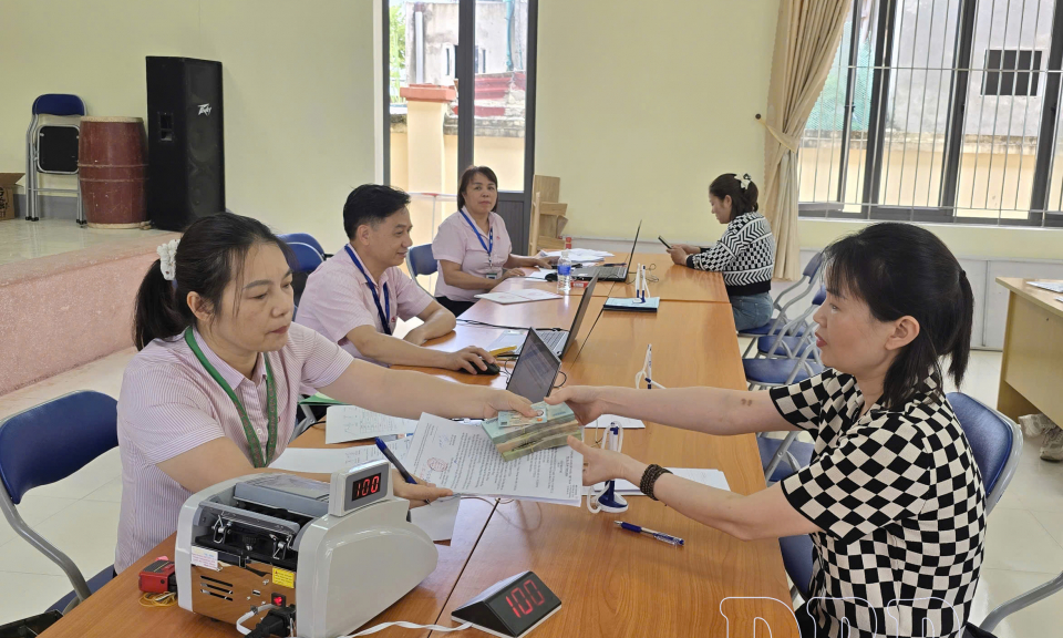 Tiếp sức cho học sinh, sinh vi&ecirc;n theo học ng&agrave;nh STEM