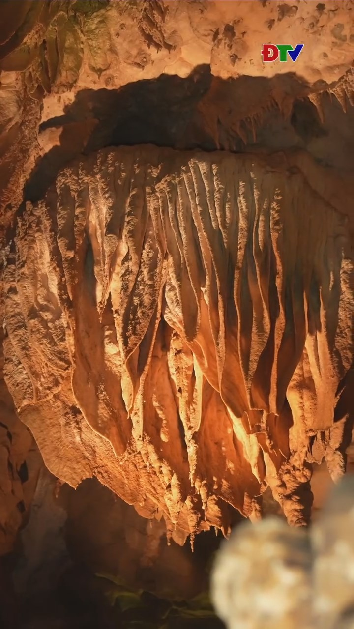 Kh&oacute; Chua La &ndash; Vẻ đẹp kỳ b&iacute; giữa l&ograve;ng n&uacute;i đ&aacute;