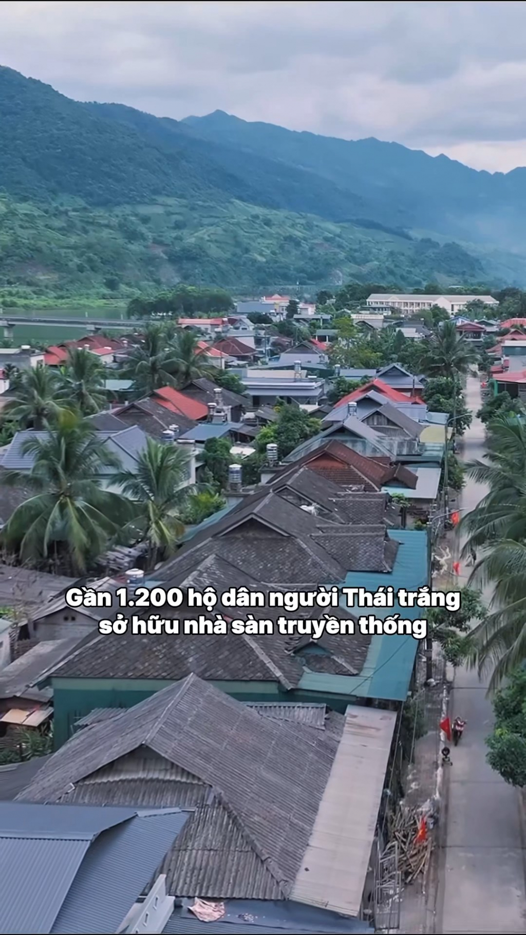 Mường Lay - độc đ&aacute;o m&aacute;i nh&agrave; s&agrave;n truyền thống d&acirc;n tộc Th&aacute;i