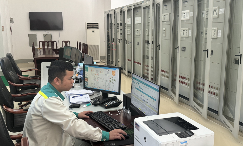 Ph&aacute;t triển năng lượng t&aacute;i tạo