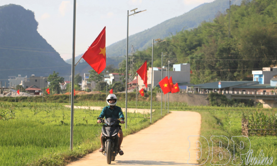 L&ograve;ng d&acirc;n đồng thuận &ndash; ch&igrave;a kh&oacute;a x&acirc;y dựng n&ocirc;ng th&ocirc;n mới