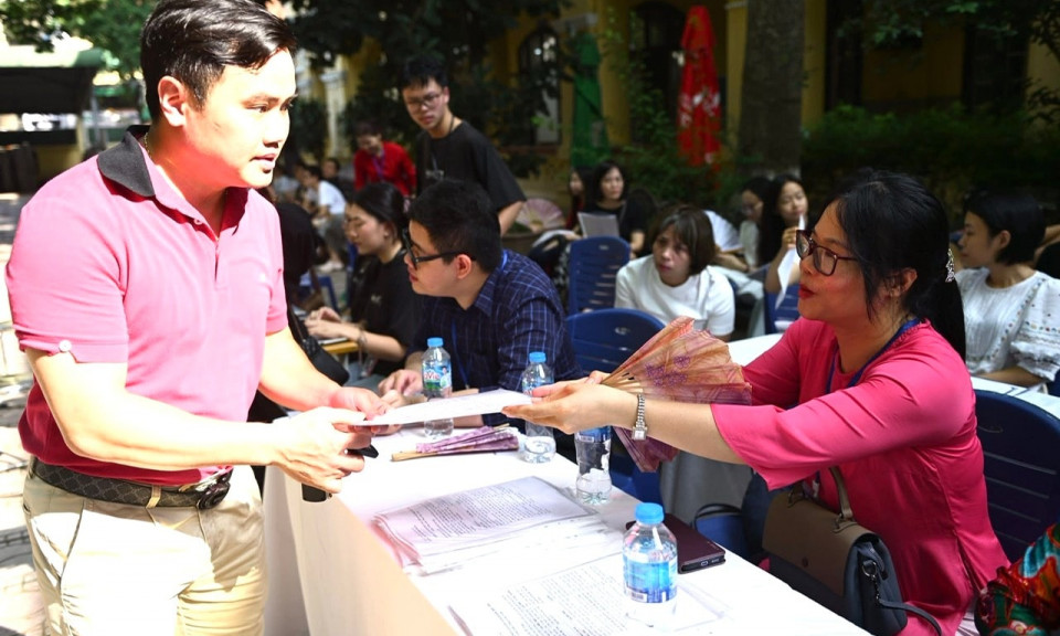 Giảm thủ tục khi học sinh xin chuyển trường