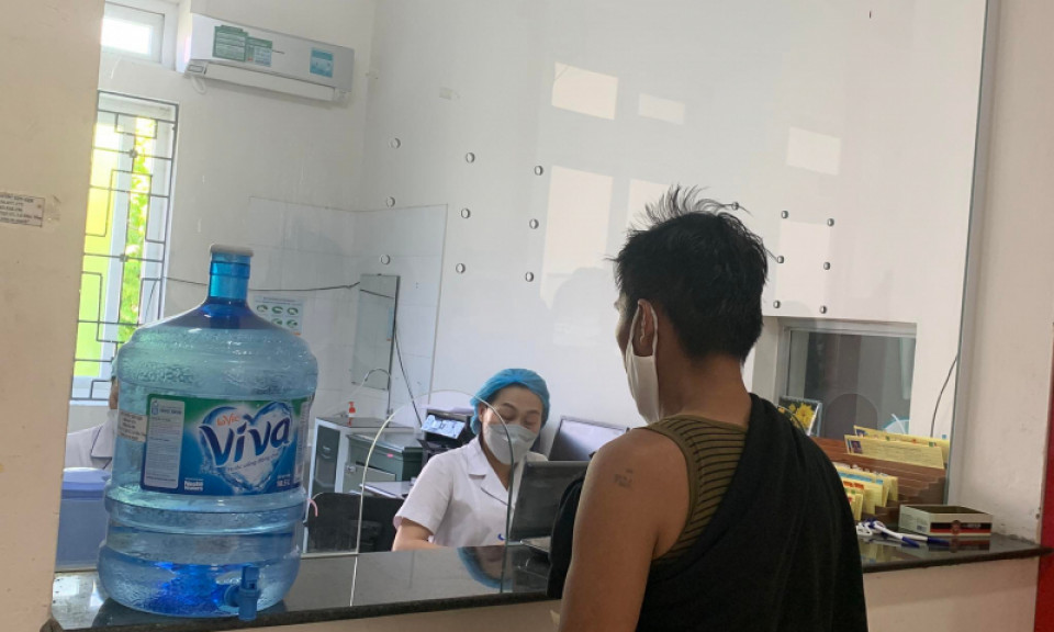 Ph&aacute;t hiện gần 13.000 người nhiễm HIV mới, hơn 1.500 người tử vong