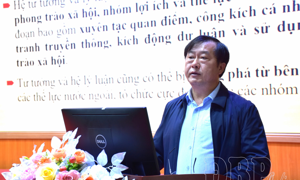 Trao đổi kinh nghiệm trong c&ocirc;ng t&aacute;c bảo vệ nền tảng tư tưởng của Đảng