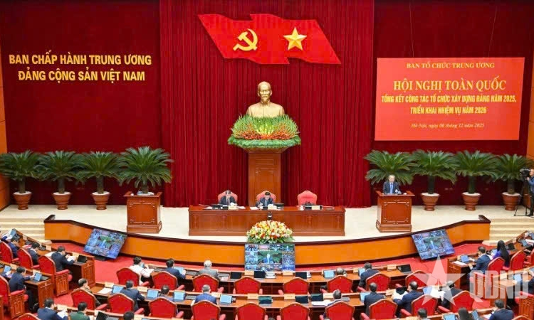 Tăng cường bảo vệ nền tảng tư tưởng của Đảng trước thềm Đại hội XIV