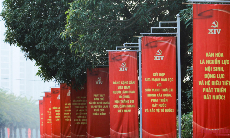 Phản b&aacute;c luận điệu b&ocirc;i nhọ, xuy&ecirc;n tạc th&agrave;nh tựu ph&aacute;t triển đất nước trước Đại hội XIV của Đảng