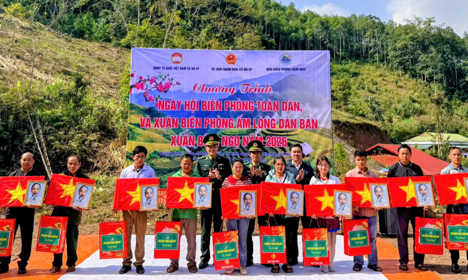 &ldquo;Xu&acirc;n Bi&ecirc;n ph&ograve;ng Ấm l&ograve;ng d&acirc;n bản&rdquo; nơi bi&ecirc;n cương N&agrave; Hỳ