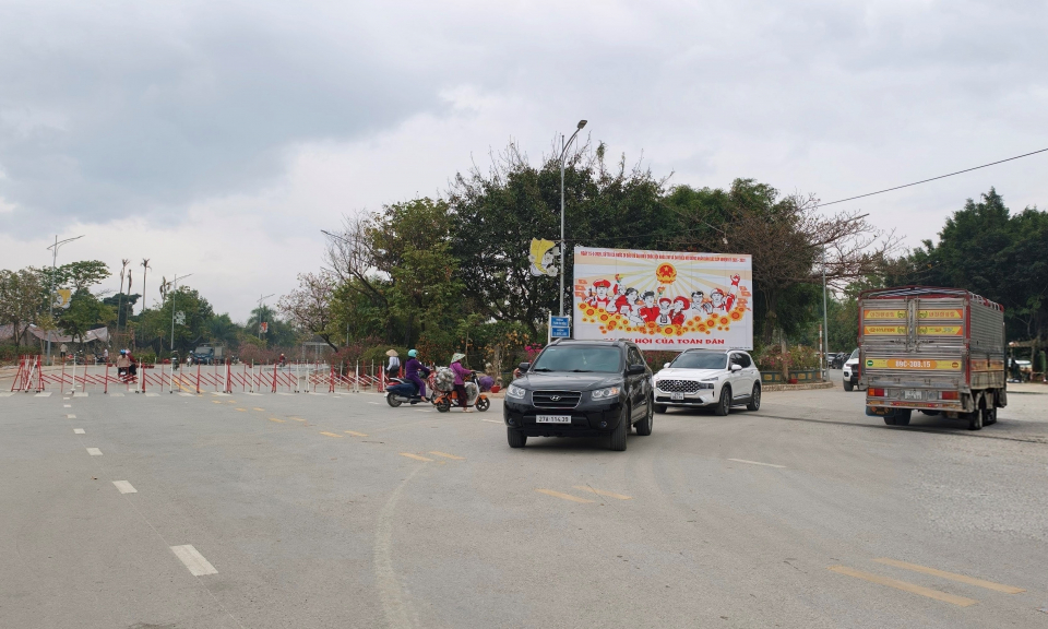 Cấm đường, ph&acirc;n luồng giao th&ocirc;ng phục vụ Hội chợ Xu&acirc;n 2026