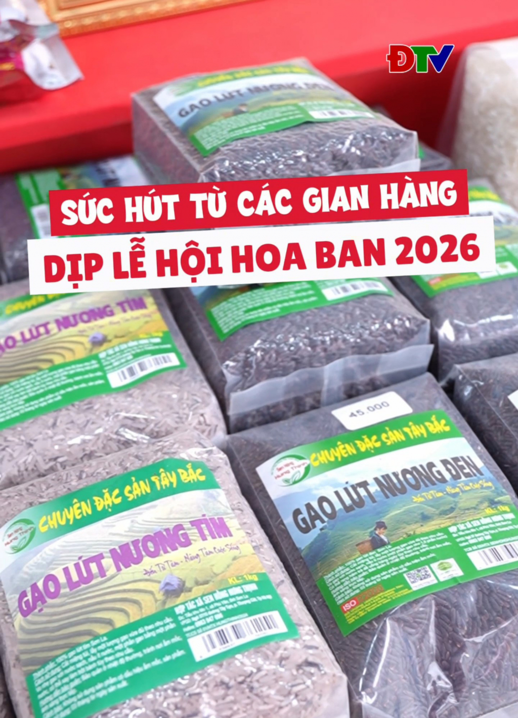 Sức h&uacute;t từ c&aacute;c gian h&agrave;ng dịp Lễ hội Hoa Ban
