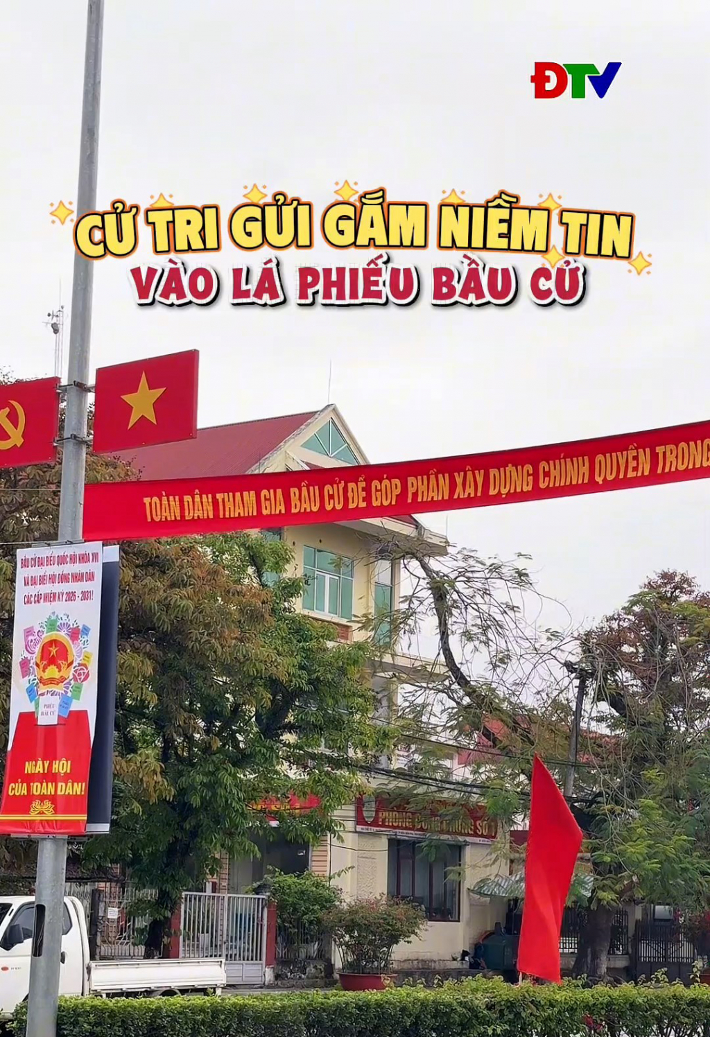 Cử tri phường Điện Bi&ecirc;n Phủ gửi gắm niềm tin v&agrave;o l&aacute; phiếu bầu cử