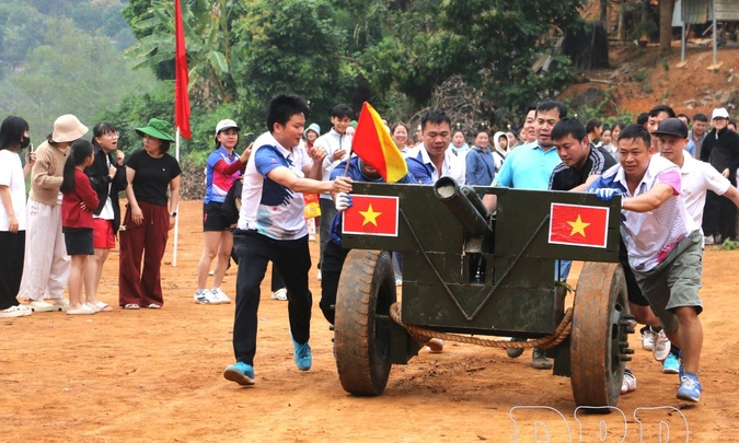 Ban (Bauhinia) Flower Festival: A creative catalyst for tourism products