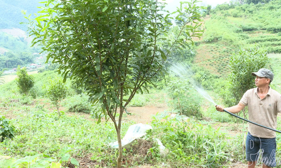 Lan tỏa mạnh mẽ phong tr&agrave;o thi đua