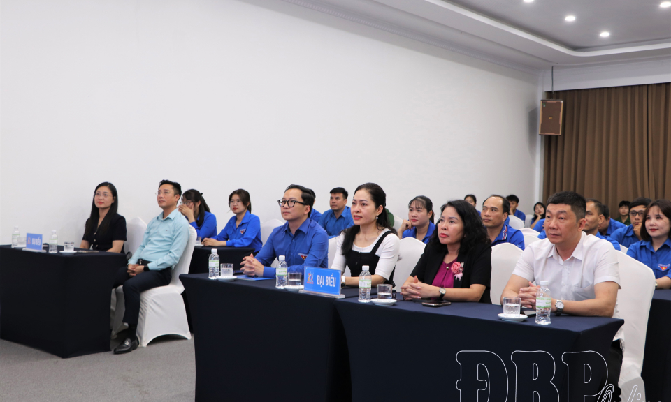 Tọa đ&agrave;m kỷ niệm 95 năm Ng&agrave;y th&agrave;nh lập Đo&agrave;n TNCS Hồ Ch&iacute; Minh