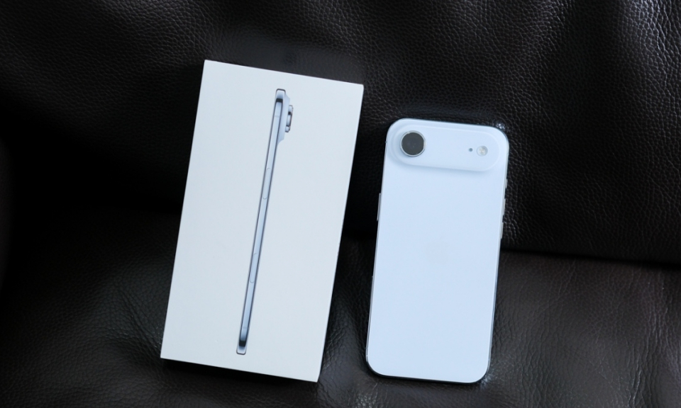 iPhone Air cũ n&ecirc;n mua bản GB n&agrave;o, gi&aacute; bao nhi&ecirc;u n&ecirc;n mua?