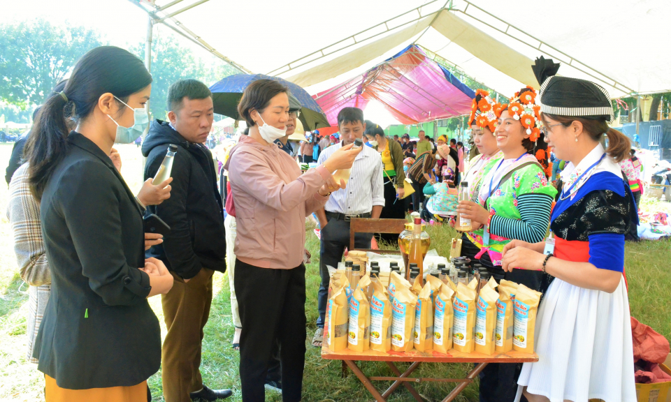 Nhiều sản phẩm OCOP hết hạn, chậm t&aacute;i chứng nhận