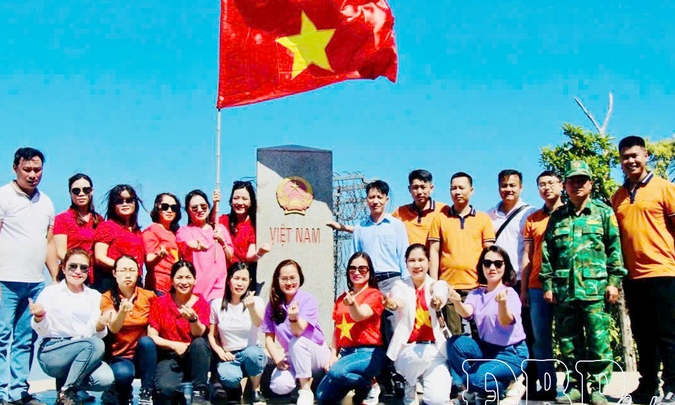 One step, three countries: Reaching Vietnam&rsquo;s Westernmost marker