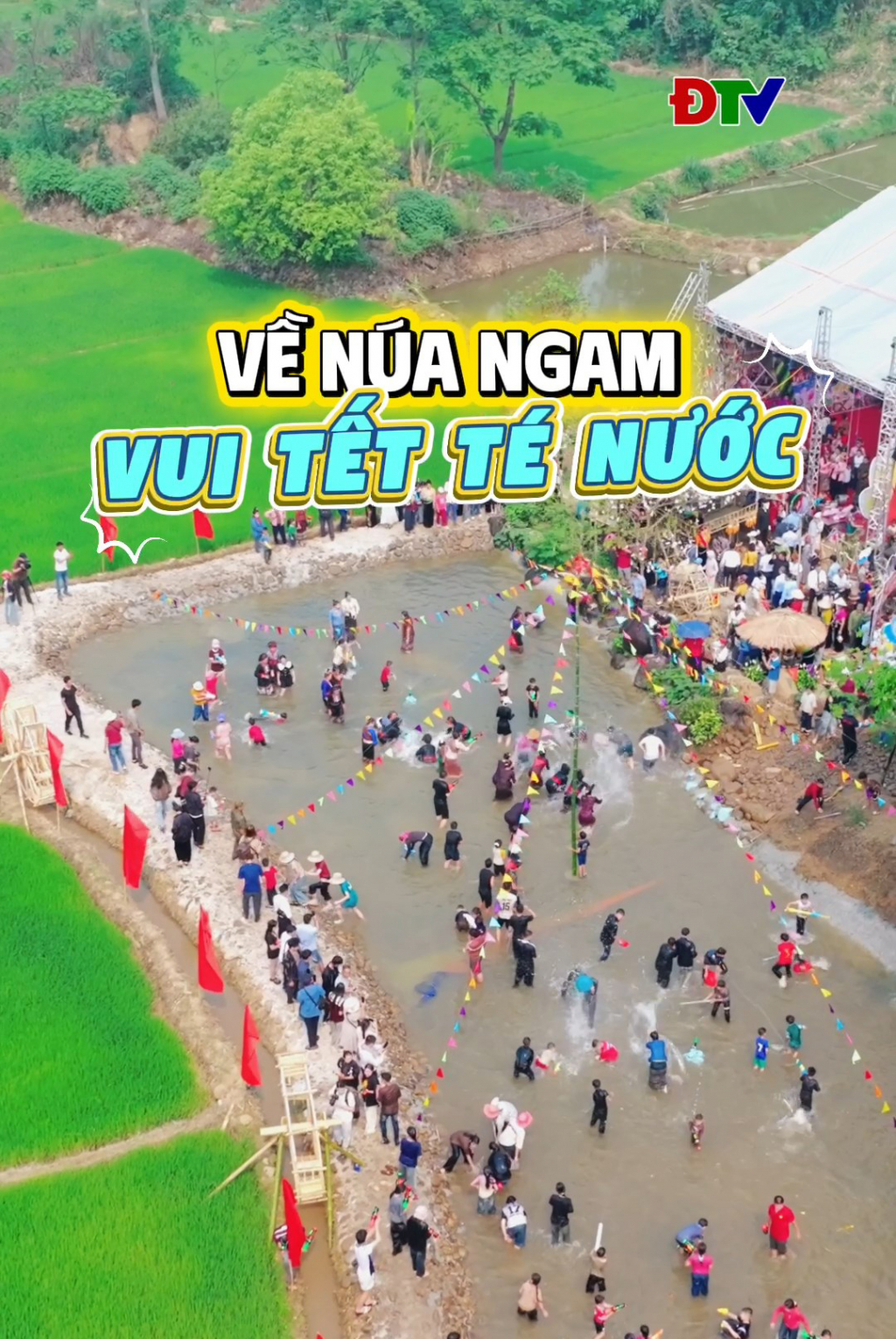 Về N&uacute;a Ngam vui tết t&eacute; nước