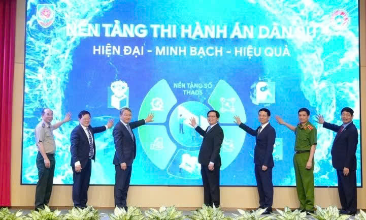 Bộ Tư ph&aacute;p khai trương nền tảng số Thi h&agrave;nh &aacute;n d&acirc;n sự ứng dụng AI v&agrave; kết nối dữ liệu