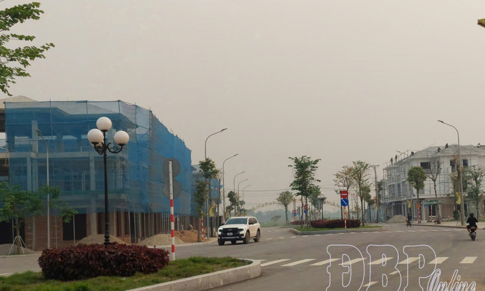 Khơi th&ocirc;ng động lực tăng trưởng 