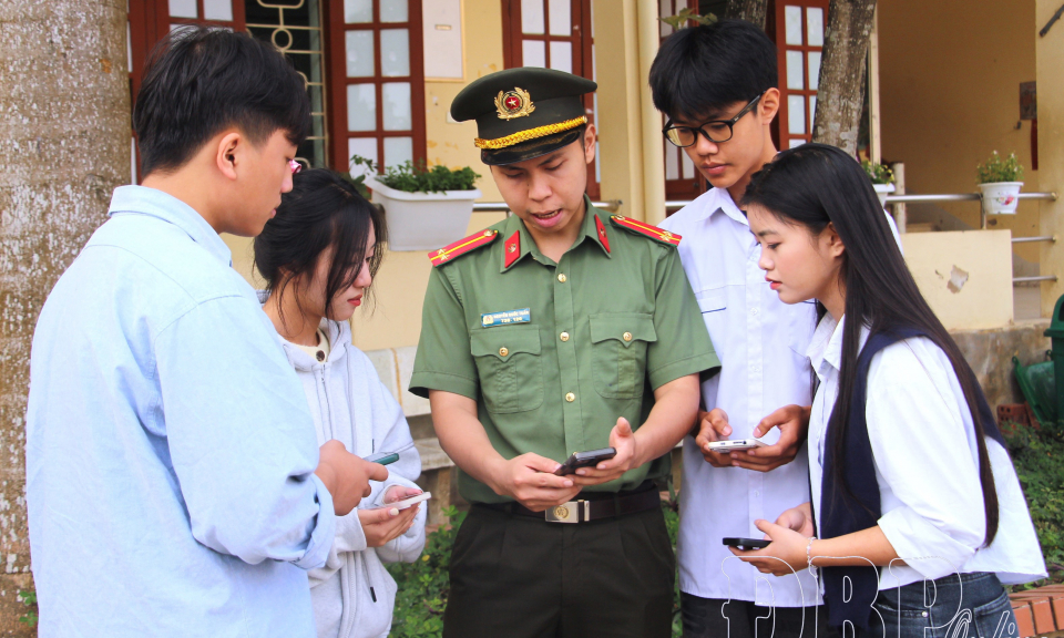 X&acirc;y dựng văn h&oacute;a học đường 