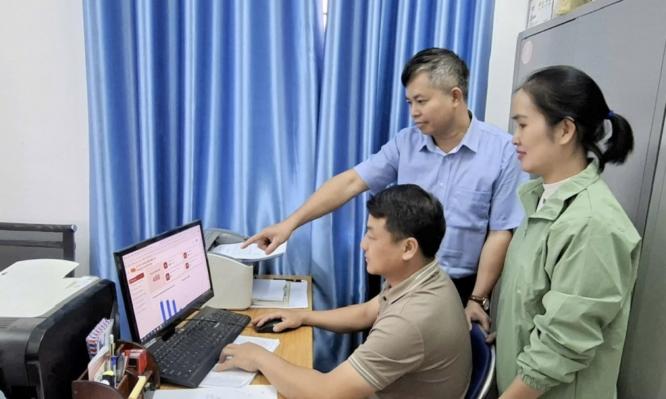 Chuyển đổi số trong c&ocirc;ng t&aacute;c Đảng