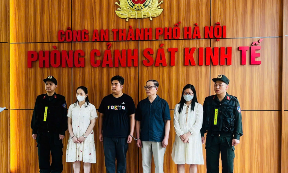 Dần xo&aacute; bỏ &ldquo;v&ugrave;ng x&aacute;m&rdquo; trong nghĩa vụ thuế