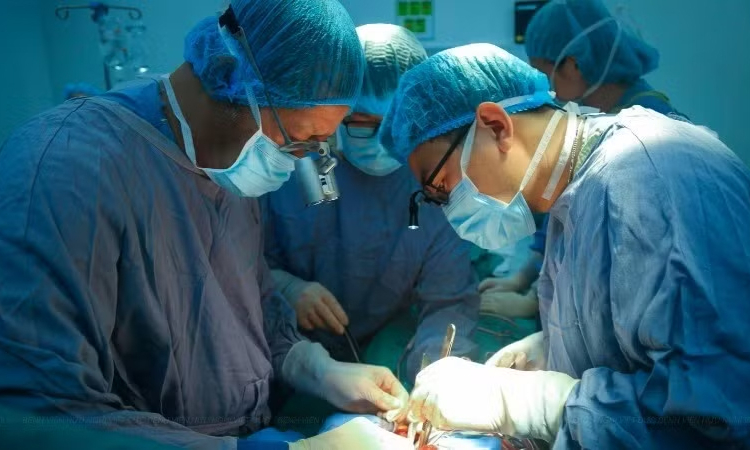 Phạt đến 100 triệu đồng nếu &eacute;p buộc người kh&aacute;c phải hiến m&ocirc;, tạng