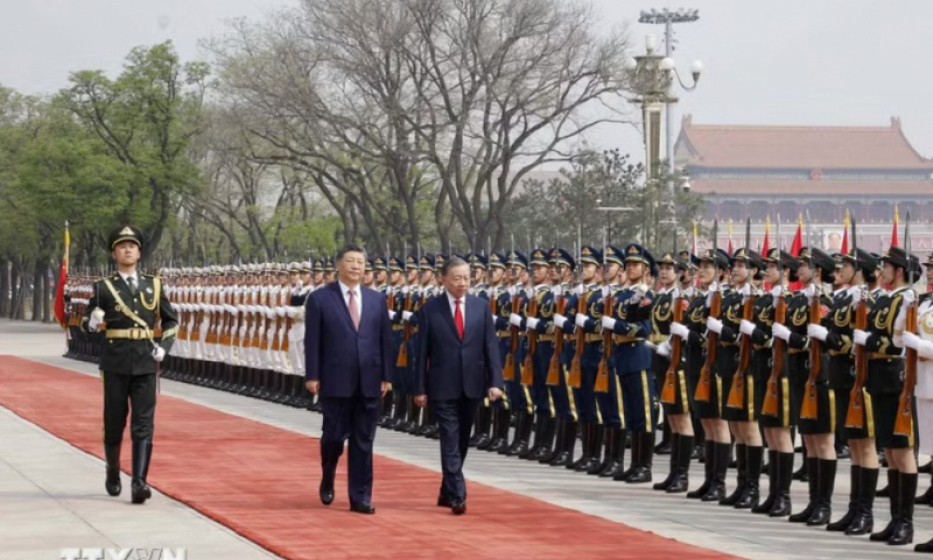 Tổng B&iacute; thư, Chủ tịch Trung Quốc Tập Cận B&igrave;nh chủ tr&igrave; Lễ đ&oacute;n ch&iacute;nh thức Tổng B&iacute; thư, Chủ tịch nước T&ocirc; L&acirc;m