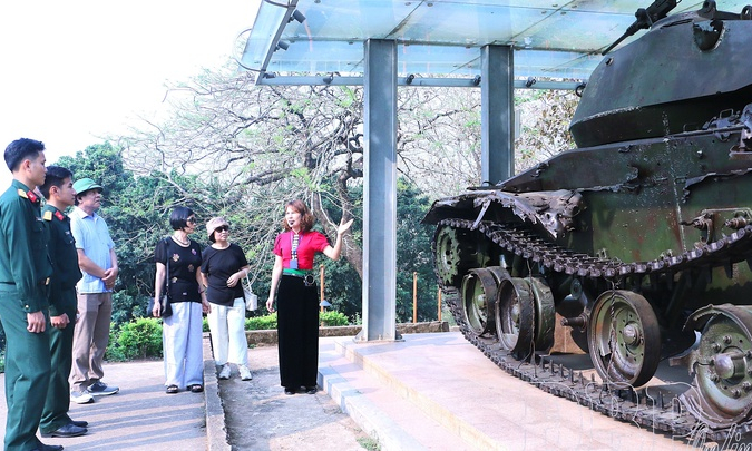 Keepers of flames of Điện Bi&ecirc;n&rsquo;s memory