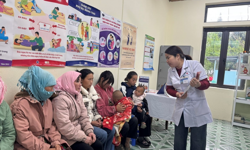 Thu hẹp khoảng c&aacute;ch trong chăm s&oacute;c sức khỏe b&agrave; mẹ