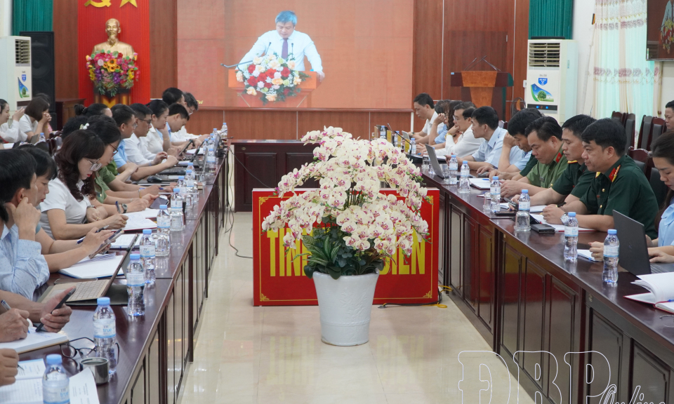 Phổ biến, qu&aacute;n triệt v&agrave; triển khai văn bản, nghị quyết kiểm tra, gi&aacute;m s&aacute;t, kỷ luật của Đảng