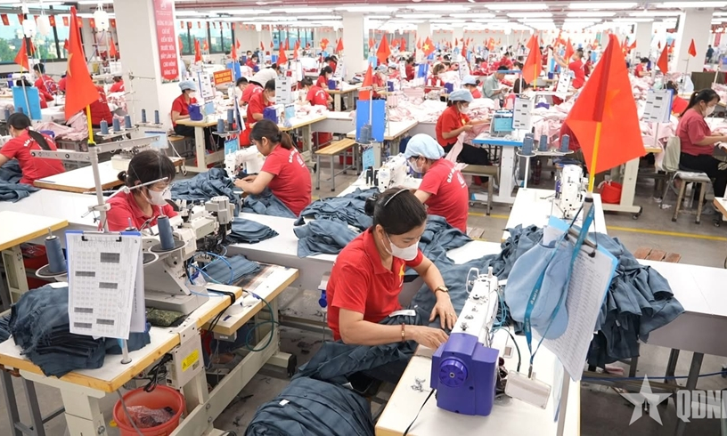 Bảo vệ quyền lợi ch&iacute;nh đ&aacute;ng của người lao động