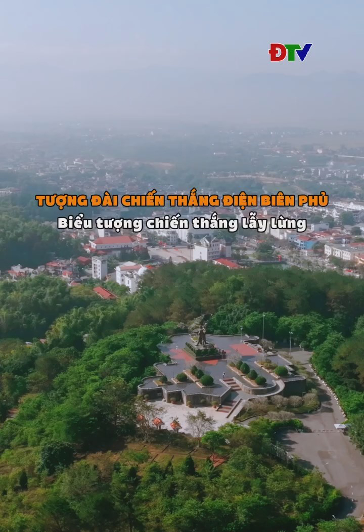 Tượng đ&agrave;i Chiến thắng Điện Bi&ecirc;n Phủ