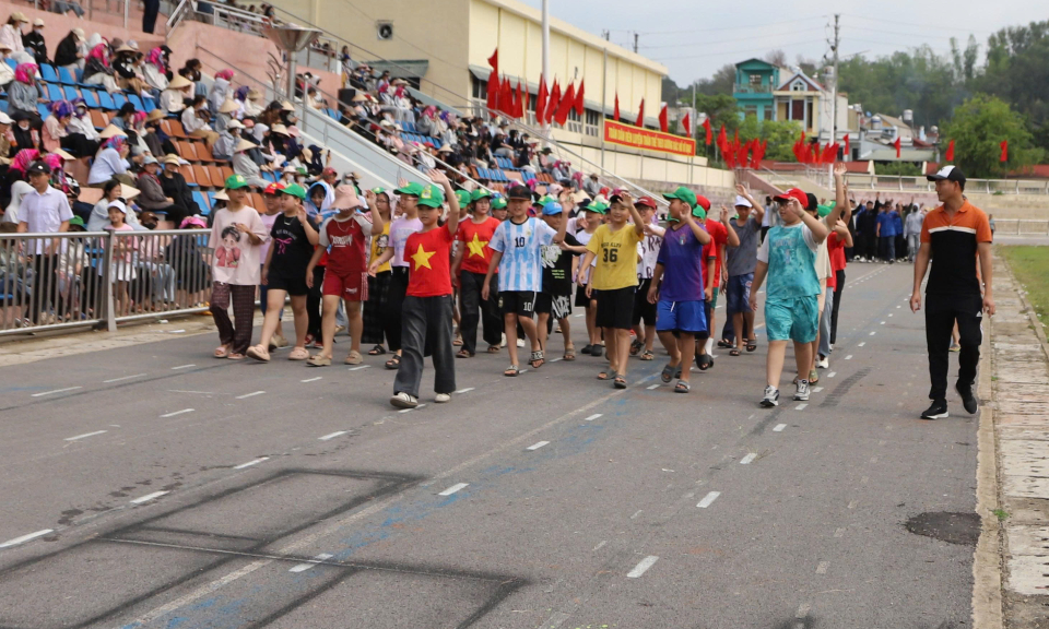 (Podcast) - Bản tin ng&agrave;y 2/5/2026