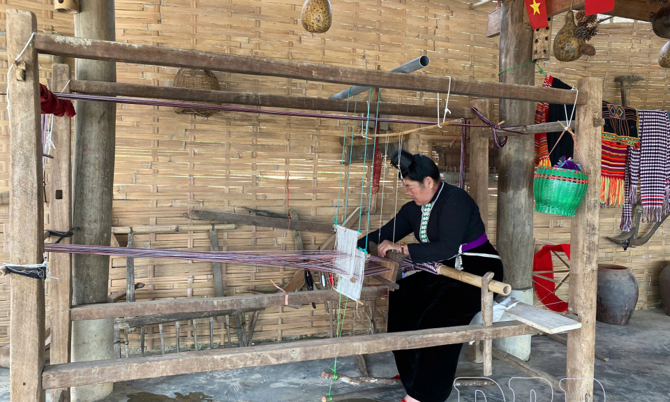 Đ&aacute;nh thức gi&aacute; trị di sản, tạo đ&agrave; ph&aacute;t triển bền vững
