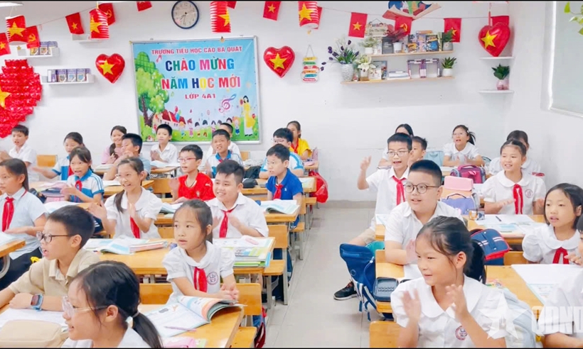 Cần hơn 4.036 tỷ đồng để miễn ph&iacute; s&aacute;ch gi&aacute;o khoa từ năm học 2029-2030