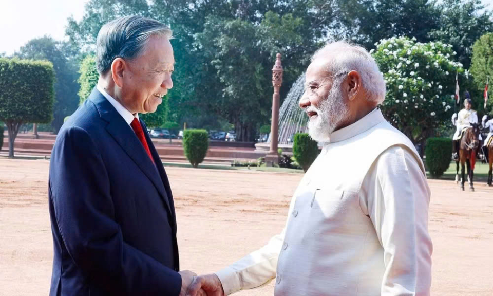 Lễ đ&oacute;n ch&iacute;nh thức Tổng B&iacute; thư, Chủ tịch nước T&ocirc; L&acirc;m thăm cấp Nh&agrave; nước Cộng h&ograve;a Ấn Độ