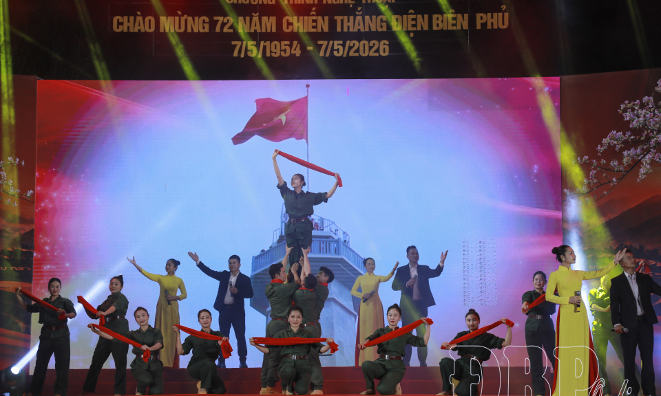Điện Bi&ecirc;n - Bản h&ugrave;ng ca chiến thắng