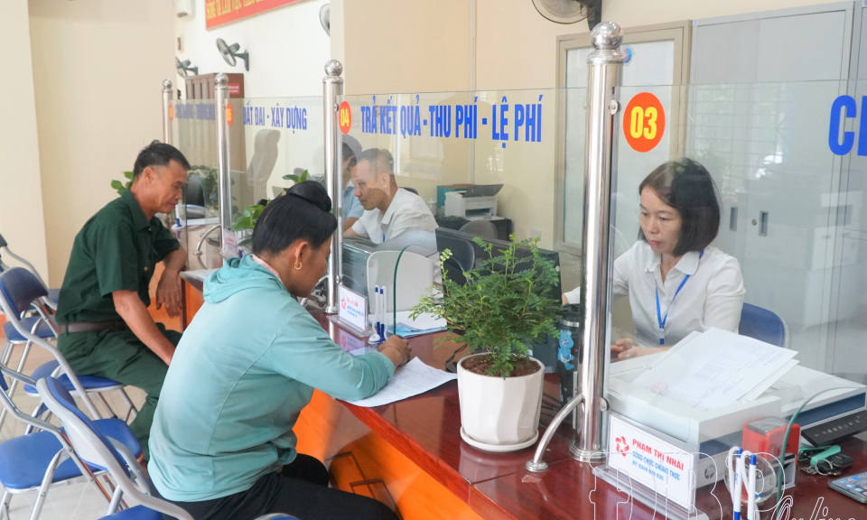 Cải c&aacute;ch thủ tục h&agrave;nh ch&iacute;nh, tạo &ldquo;luồng xanh&rdquo; thu h&uacute;t đầu tư