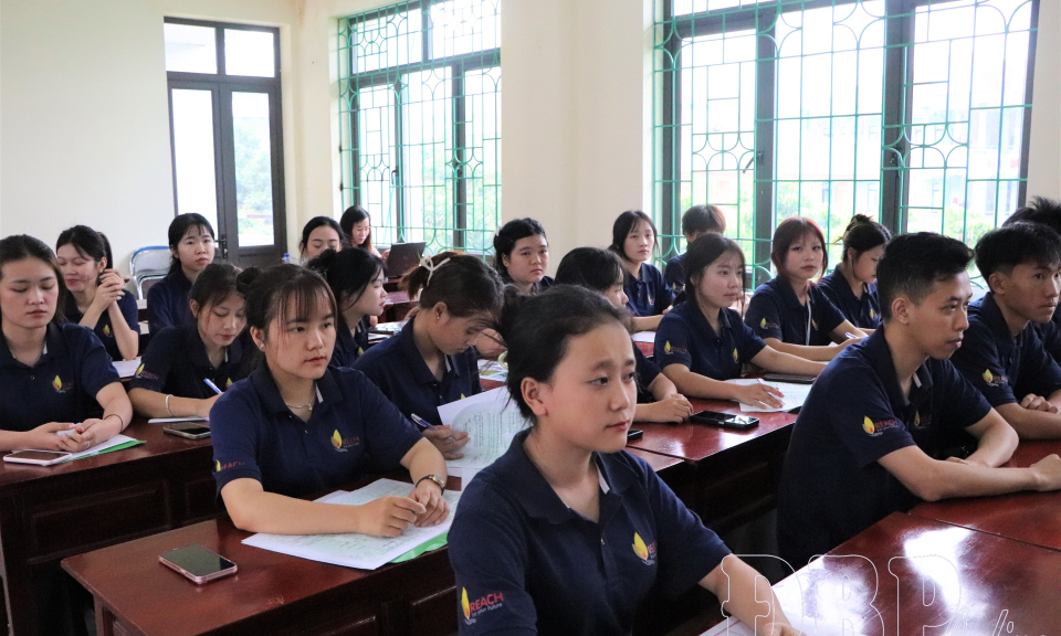 Khai giảng lớp nghề &ldquo;nghiệp vụ nh&agrave; h&agrave;ng v&agrave; pha chế đồ uống&rdquo; năm 2026