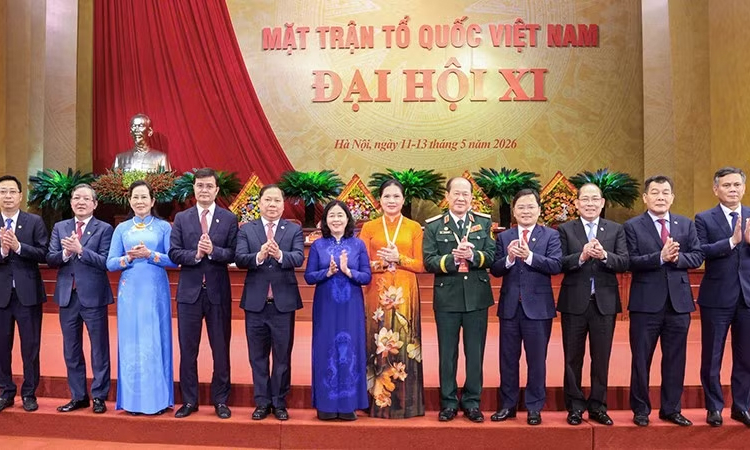 Danh s&aacute;ch Chủ tịch v&agrave; c&aacute;c Ph&oacute; Chủ tịch Ủy ban Trung ương Mặt trận Tổ quốc Việt Nam kh&oacute;a XI